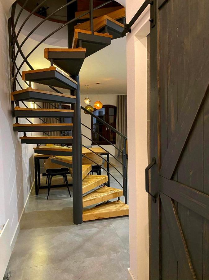Apartman Anna โคมาร์โน ภายนอก รูปภาพ