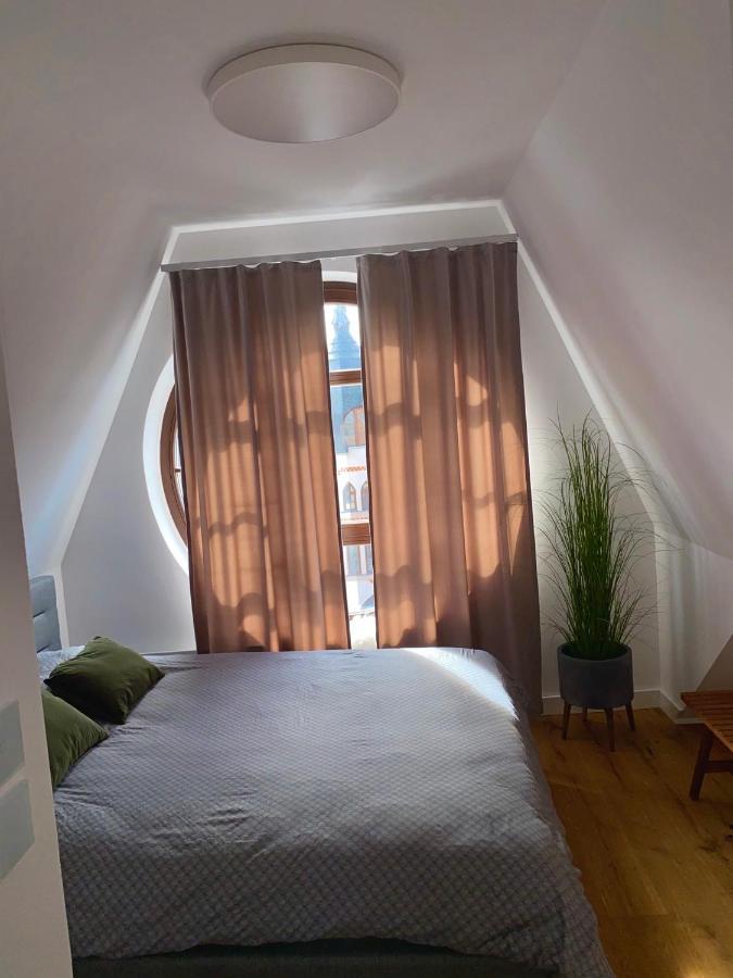 Apartman Anna โคมาร์โน ภายนอก รูปภาพ