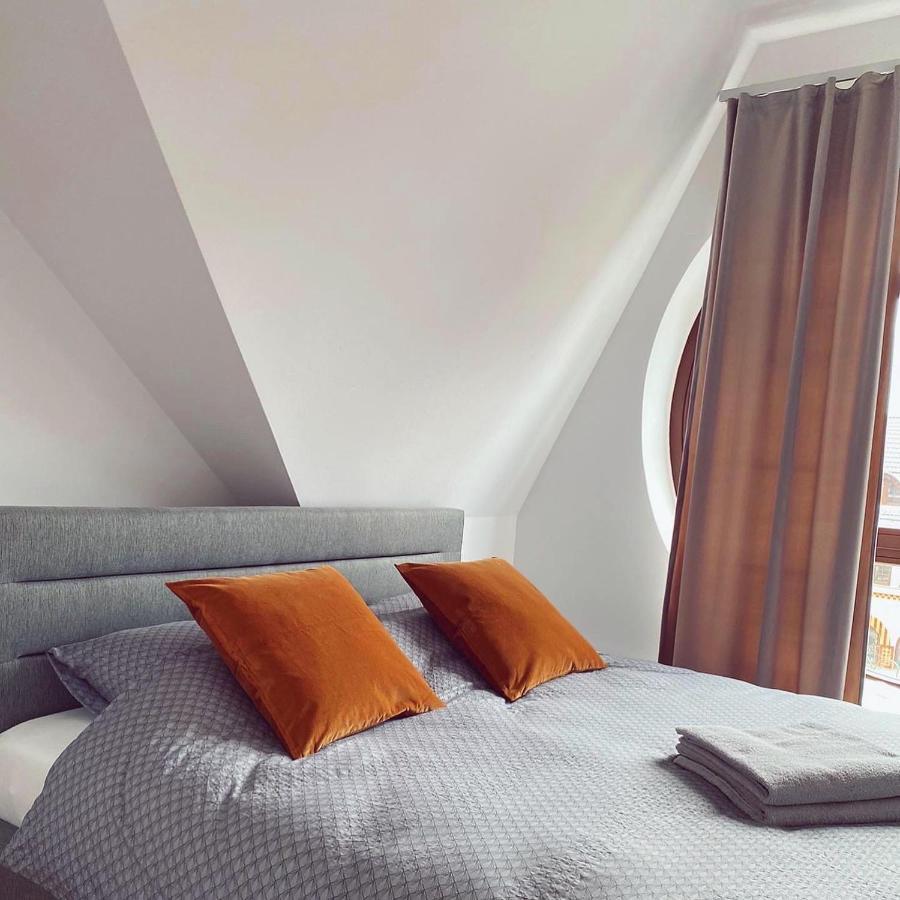 Apartman Anna โคมาร์โน ภายนอก รูปภาพ